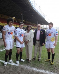 Dragons raise the roof and raise funds…and the auction for shirts begins!